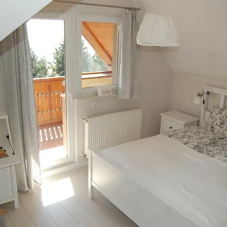 Πανσιόν Karkonoski Widok 3*