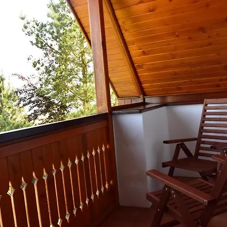 Πανσιόν Karkonoski Widok 3*